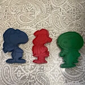 Vintage Snoopy Cookie Cutters Set of 3 United Features Syndicate 1958-66